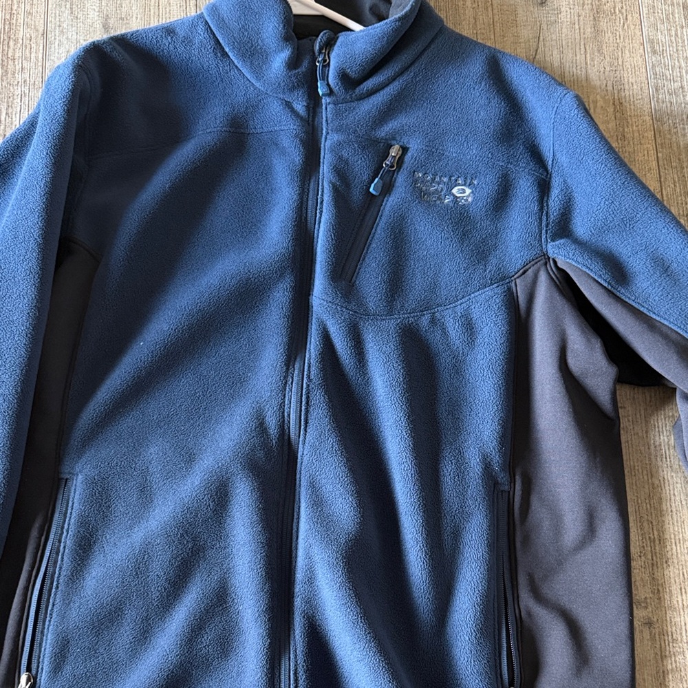 Mountain Hardwear Gray Fleece Jacket